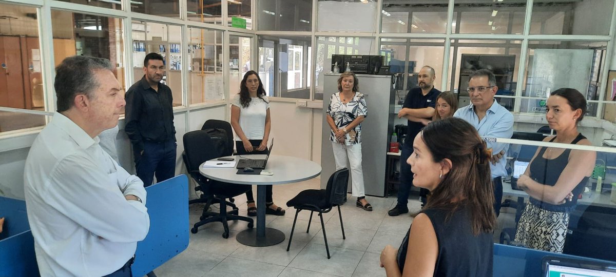 INTIargentina's tweet photo. El presidente de nuestra institución, Daniel Afione, recorrió la sede del organismo en Mendoza para interiorizarse sobre los servicios en Energías Renovables, tecnologías de Gestión, Industria 4.0 y laboratorios de alimentos y bebidas. #INTIFederal https://t.co/c7fo08uUiI