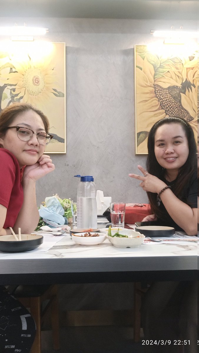 devAnge_z05's tweet image. Yung magkaroon ka ng kaibigan na sasamahan ka sa TRIP mo🤣🤣🤣
Nanuod ng HORROR sa sine na apat lang asa loob🤣🤣🤣
@Ava_liaG nakatulog ka naman ng matiwasay d b🤣🤣🤣

#lateUps #biglaangLakad