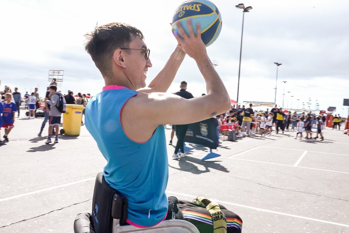 🏀♿️Este sábado tomamos parte del VIII Torneo Puertos de Tenerife

Nuestros jugadores llevaron a cabo una exhibición en la cancha inclusiva

Gracias por la invitación

<a href="/PortsSCTenerife/">Puertos de Tenerife / Ports of Tenerife</a>
<a href="/CB1939Canarias/">La Laguna Tenerife</a>
<a href="/santacruz_ayto/">Ayuntamiento de Santa Cruz de Tenerife</a>
<a href="/deportesctfe/">Santa Cruz Deportes</a>
