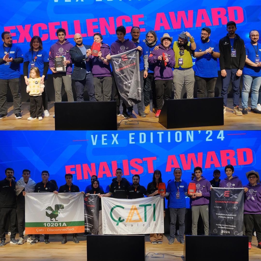 VEX Robotics Türkiye Şampiyonasında ödül alan tüm takımlarımızı tebrik ederim.

Ülkemizi Amerika’da temsil etmeye hak kazanan takımlara başarılar dileriz

#VEXRobotics
#VEXRoboticsTürkiye
#VEXRoboticsAzerbaycan