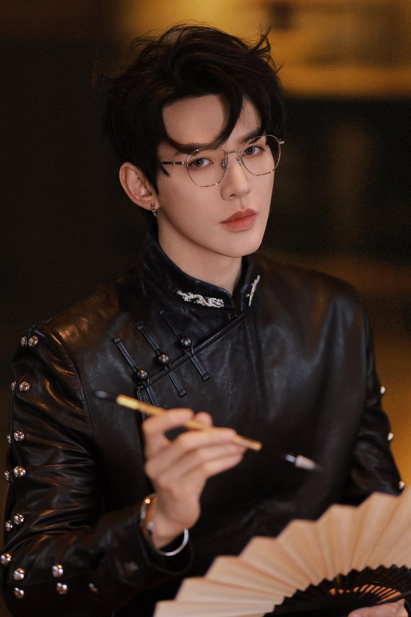 dramapotatoe's tweet photo. #DengWei’s studio shares new pics

More - https://t.co/FVXbN18r0B https://t.co/0khFA6DIaG