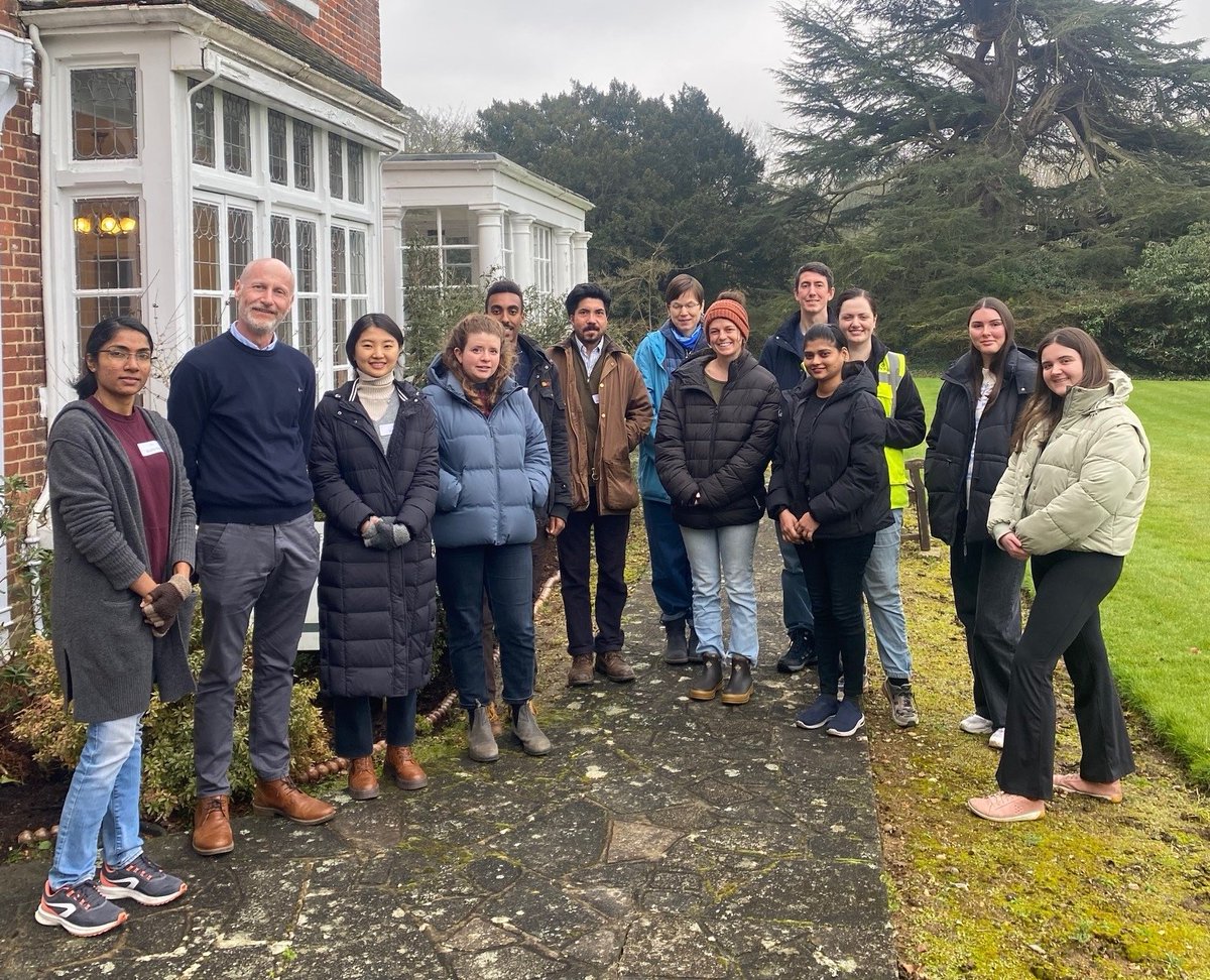 Innovations in #FoodSecurity was the topic for students studying for an MSc in Global Health: Food Security, #Sustainability and #Biodiversity <a href="/kewgardens/">KewGardens</a> today at Tozer HQ
Talks from our R&amp;D staff &amp; hands on activities to give a commercial perspective of food security innovation