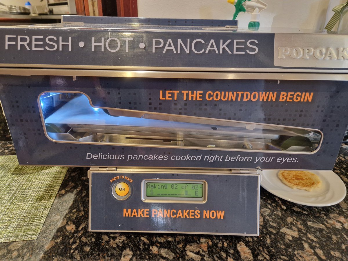 cevitam's tweet image. De wereld is compleet! 
#pancakemachine
@Vincentgdevlugt dit is je nieuwe must have!