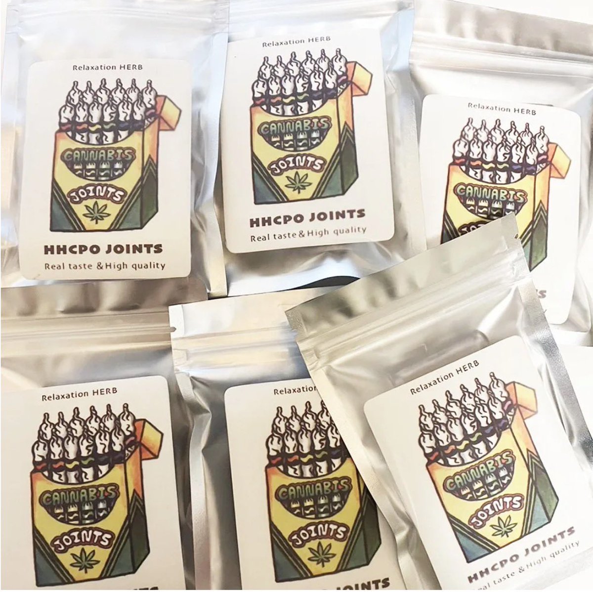 weedyshop's tweet image. ハーブ商品🌿もアラジンシリーズ🧞がちょっと品薄になってきました💦☺️THCHOハーブが入荷待ちです🙏他にも良いバイブスを引き出すジョイント🚬、ハーブ🌿取り扱ってますので是非ご覧ください✨🙆
HHCPOジョイントセットもございます😊
#CBP #CBNO #HHCPO