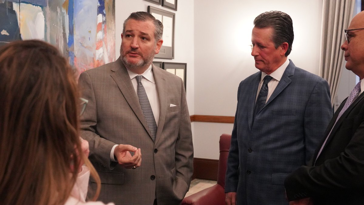 Had a great meeting with <a href="/txbroadcasters/">TAB</a> in D.C. 

As the Ranking Member on the Senate Commerce Committee, I have worked to protect access to local broadcasting for Texans and Americans across the country so they know what’s happening in their own communities.