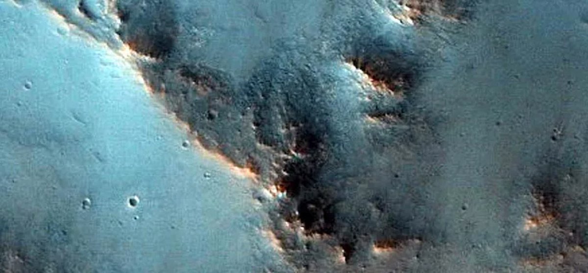 ASI_spazio's tweet image. 🚀Dove atterrerà la prima missione cinese di #samplereturn su #Marte? 💡La @CNSA_en ha selezionato 3 possibili siti per #Tianwen3 
👀 Scopri di più qui 👉 tinyurl.com/2c2t59xv