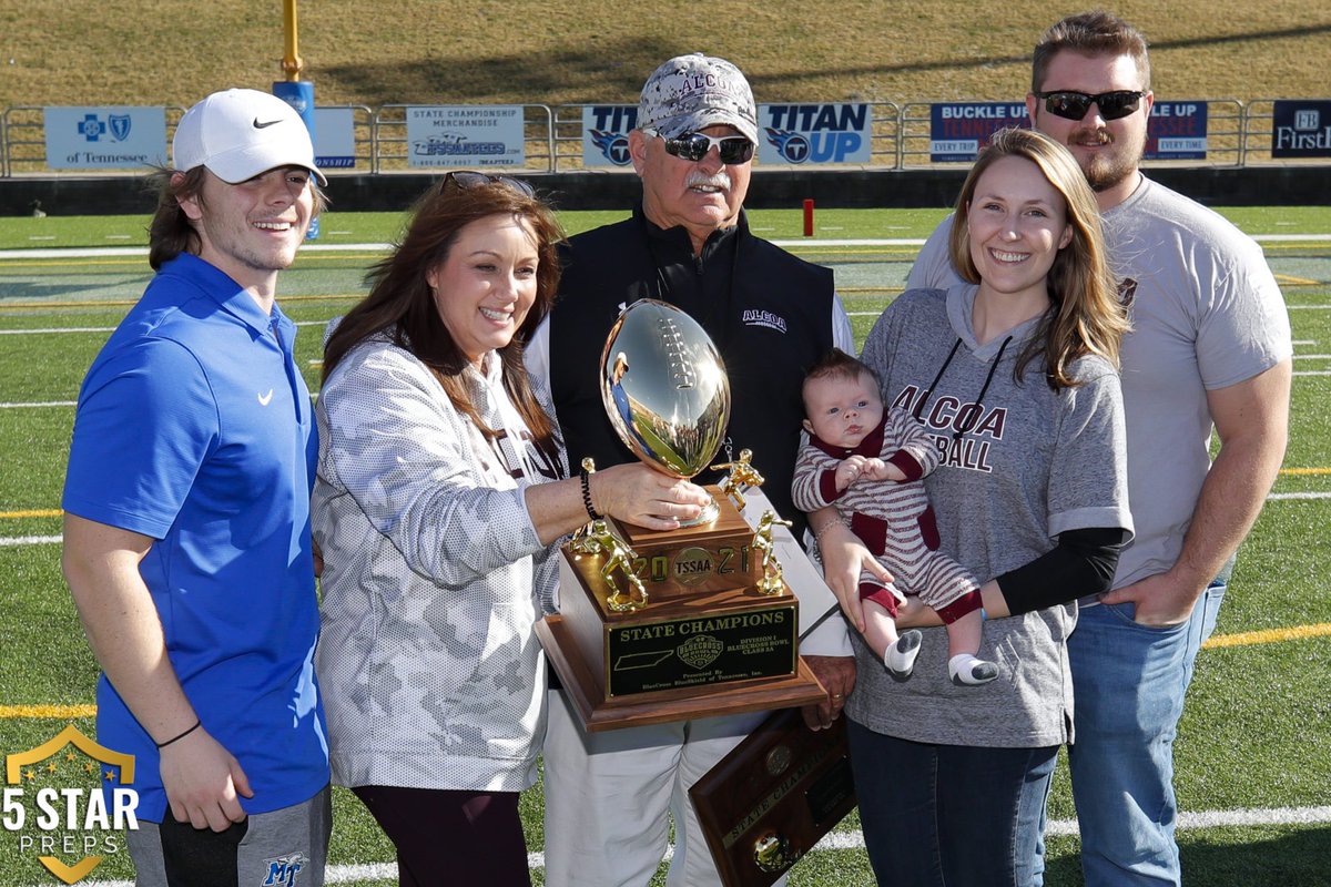 Former Alcoa football coach Gary Rankin has been selected to join the National High School (NFHS) Hall of Fame. 

FREE READ ▶️ 5starpreps.com/articles/forme…
