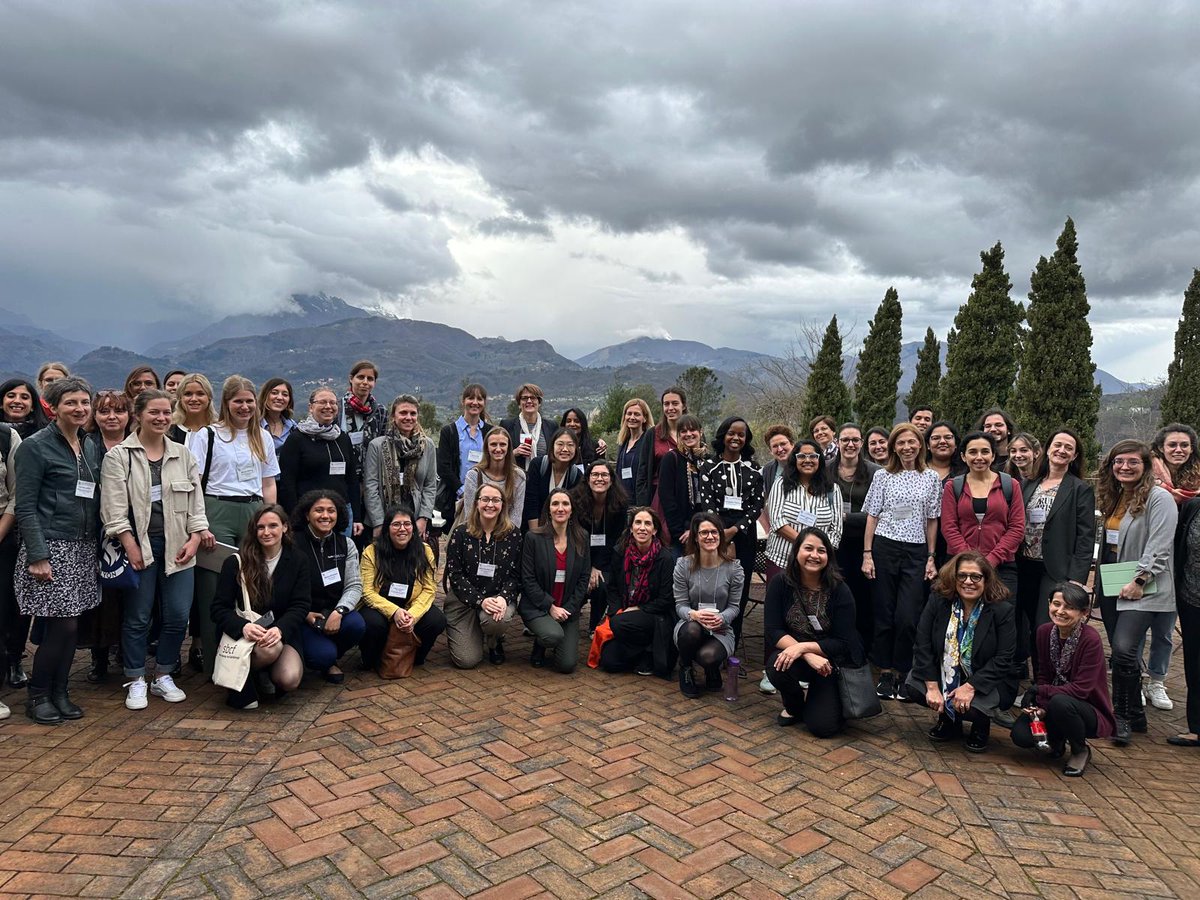 The WIA family at #GRCAutophagy2024... #WeAreVeryProud #SuperCoolCommunity #ThankYou #AutophagyRocks #WomenInScience #TagYourSelf #KeepInContact