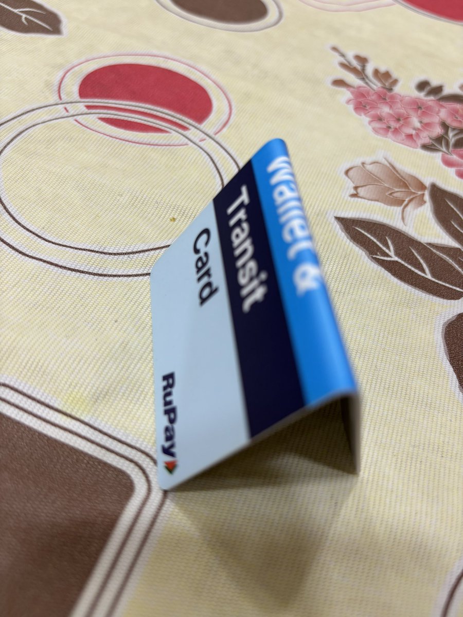 DharmendraT4's tweet photo. @Paytm why you are hugging in every sector every day need to update this f****g transit card vobhi lambi line me lag k..
Ek to pahle hi IPO lga k galti kar chuka hu me ab ye
Now its time to un-install from every device and service.

@DCP_DelhiMetro @Paytmcare @PaytmBank https://t.co/KtvAddcdsn