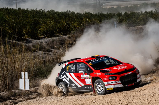 P3 en el arranque del <a href="/SuperCER_RFEDA/">Supercampeonato de España de Rallyes</a>
Lorca, Rally duro, exigente, muy muy rápido, y un hito para nosotros porque por primera vez nuestro C3 R2 utilizó en una competición oficial en España un combustible 100% neutro en emisiones♻️
<a href="/CitroenEspana/">Citroën España</a> <a href="/CitroenRacing/">Citroën Racing</a> <a href="/TotalEnergiesES/">TotalEnergies España</a>