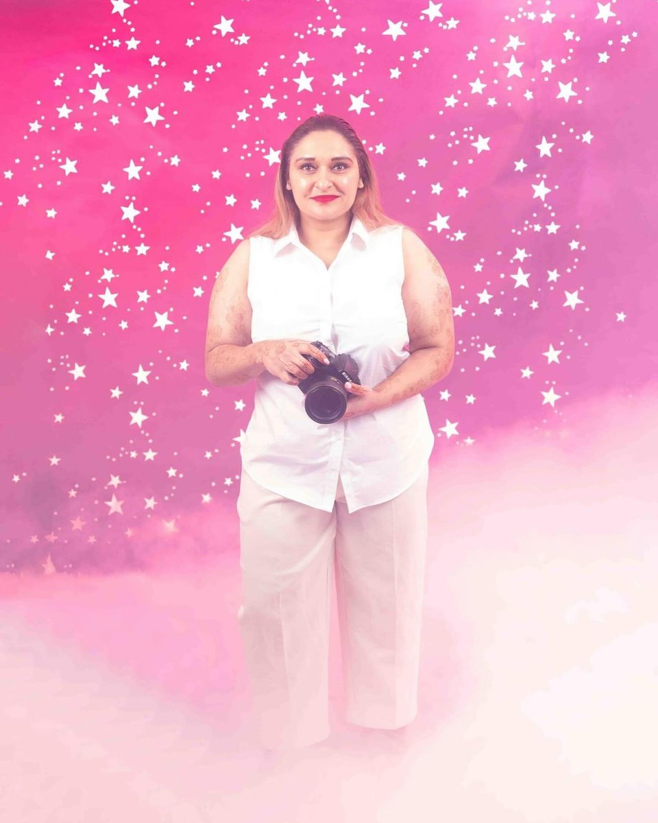 FREE online photography sessions to document the month of Ramadan with #peoplepowered artist Shy Burhan.

Dates: 15,22,29 March &amp; 5 April 24

Find out more - bit.ly/3uE7vEW

#photography #Ramadan #joinus