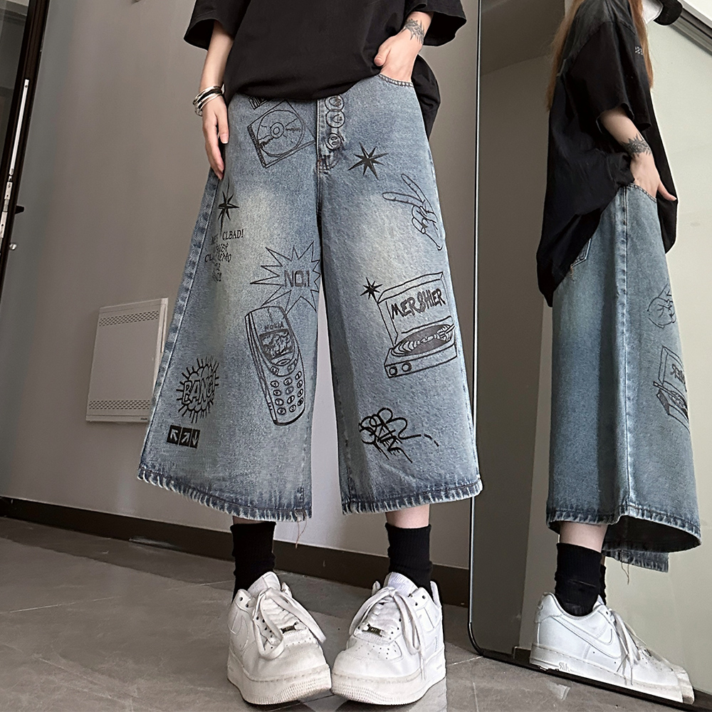 storedogdog's tweet photo. ❗️Over 20% Off Sale❗️-Don't Miss it!🎈
VINTAGE GRAFFITI CROPPED WIDE LEG SHORTS JEANS👉$15.16 Only!
Shop>>https://t.co/Vymv9awWuJ
#StoreDogDog #vintage #shorts #jeans #vintageclothing https://t.co/hz9C6G8WB4