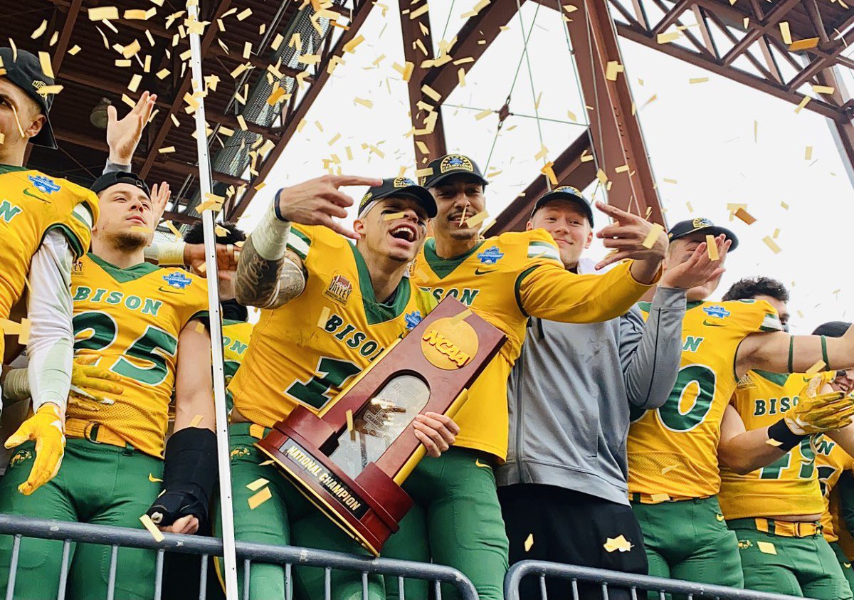 Mason Drube (@masondrube45) on Twitter photo Thank God for another opportunity! After a great conversation with <a href="/CoachTimNDSU/">Tim Polasek</a> I am excited to have an offer to play football for North Dakota State University!!#GoBison 17x🏆🦬🤘<a href="/CoachRHedberg/">Randy Hedberg</a> <a href="/NDSUfootball/">NDSU Football</a> <a href="/OrahGarst/">Orah Garst</a> <a href="/Camels_FB/">Gillette Camels</a> Thank God for another opportunity! After a great conversation with <a href="/CoachTimNDSU/">Tim Polasek</a> I am excited to have an offer to play football for North Dakota State University!!#GoBison 17x🏆🦬🤘<a href="/CoachRHedberg/">Randy Hedberg</a> <a href="/NDSUfootball/">NDSU Football</a> <a href="/OrahGarst/">Orah Garst</a> <a href="/Camels_FB/">Gillette Camels</a>