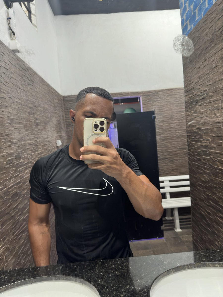 velvetmagic696's tweet photo. 🥵 https://t.co/nJJMxG2F1G