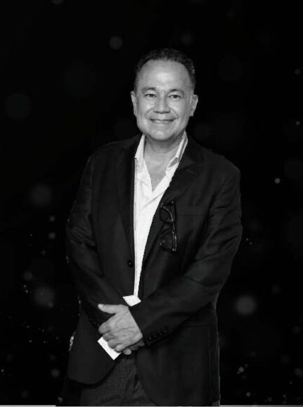 Descansa en paz, maestro 🕊️
#NicandroDíaz