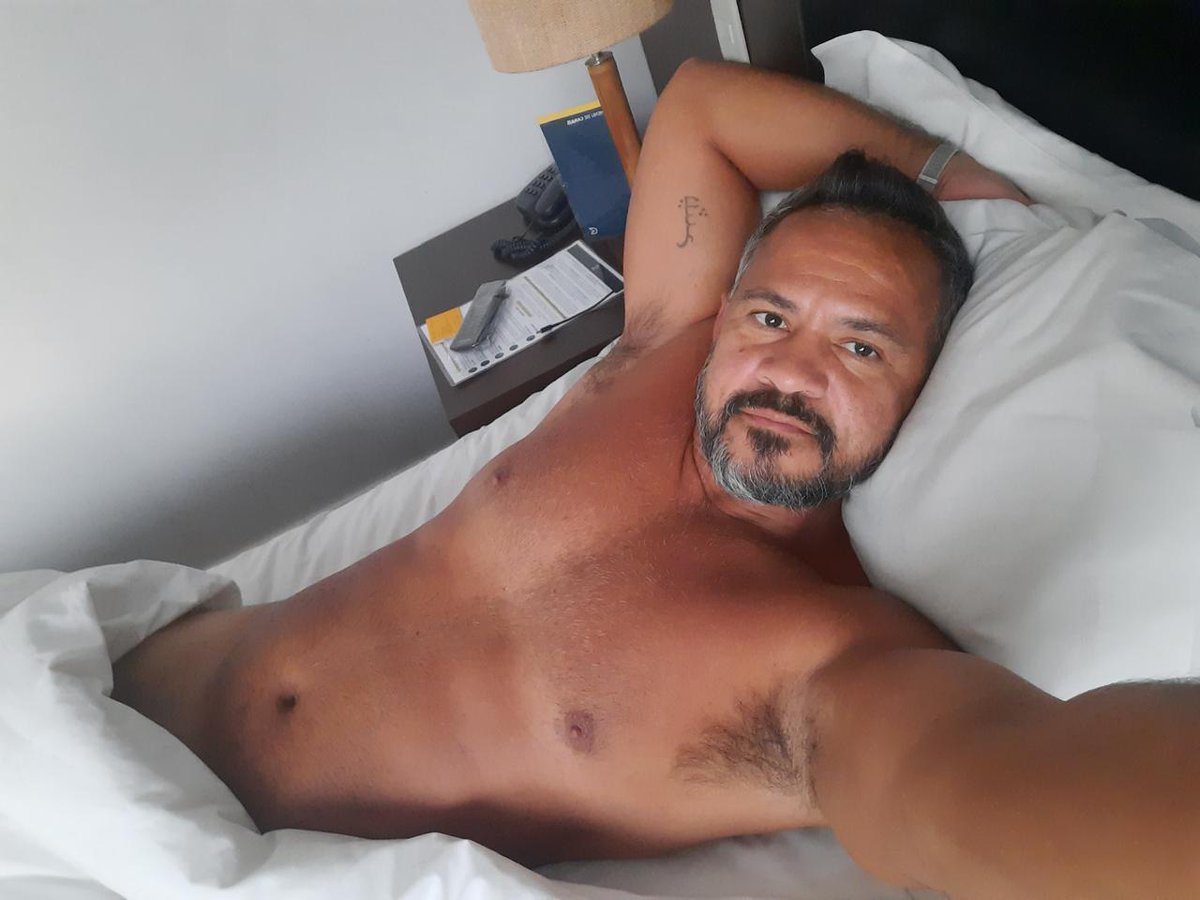 daddyvix2's tweet photo. 2 reais ou um presente misterioso ? https://t.co/xGrBXFNJn3