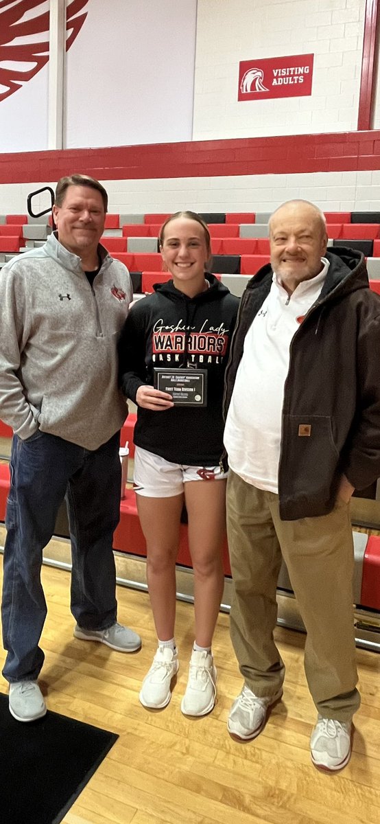 G_Lady_Warriors's tweet photo. Congratulations to Peyton Shafer as she received her award for being all SW District & played in the East/West All-Star game. We are all proud of you! https://t.co/bML7w6nNBi