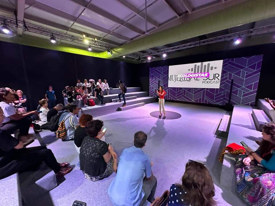 Magnífica jornada inaugural del III Coloquio Internacional #Patria.

Interesantes paneles, conferencias, presentaciones de proyectos y propuestas de comunicación digital.

Excelente espacio de concertación y articulación antihegemónica de nuestros pueblos. 

#PatriaEsHumanidad