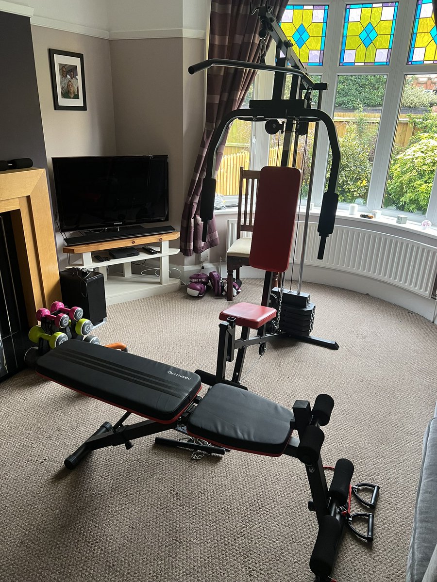 GorillaManFitn1's tweet image. Loving Amy Haines new workout bench as we put it through it paces this afternoon 💪❤️ #workoutbench #workoutbenchworkout #fitnessmotivation #weightlossjourney2024 #FitnessGoals2024 #communityfitness