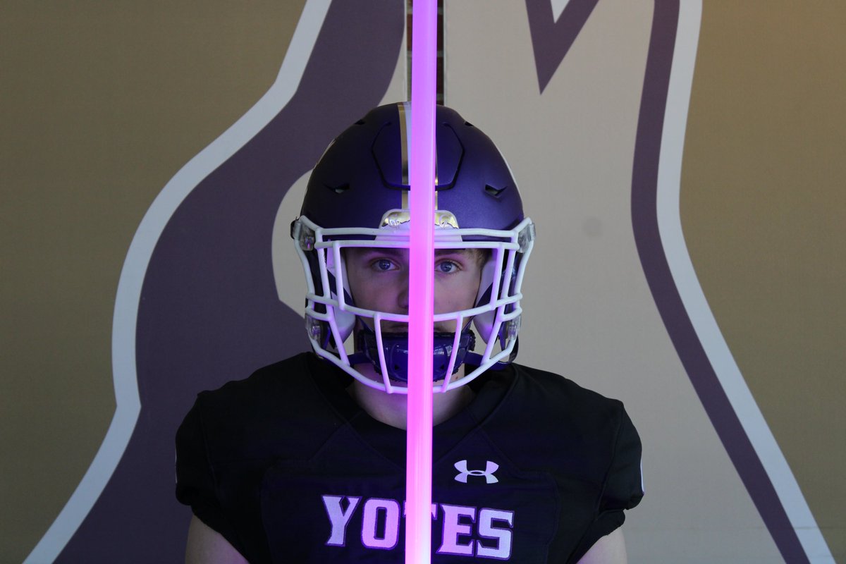 After a great visit with <a href="/YotesFootball/">College of Idaho Football</a> I am excited to announce I have received a scholarship offer from The College of Idaho! Go YOTES!