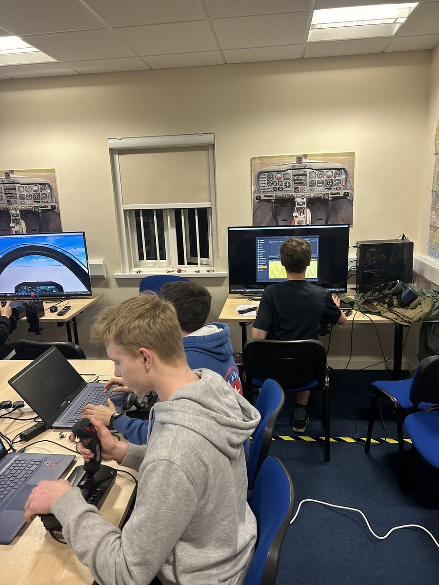 2494 Squadron ATC (@2494portishead) on Twitter photo Tonight was our 2nd wellbeing evening discussing communication, bullying, stress and worries with a bit of flight ✈️ sim thrown in for good measure and of course there was lots and lots of sugar 🧁 🍭 🍬 joined by Wing Commander Dr Mike Thompson <a href="/BgWing/">B&G Wing Air Cadets</a> Tonight was our 2nd wellbeing evening discussing communication, bullying, stress and worries with a bit of flight ✈️ sim thrown in for good measure and of course there was lots and lots of sugar 🧁 🍭 🍬 joined by Wing Commander Dr Mike Thompson <a href="/BgWing/">B&G Wing Air Cadets</a>