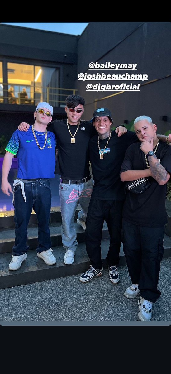 ExtensaoJoshb's tweet photo. Josh Funkeiro!
Josh Beauchamp ao lado de Bailey May, Mc Kitingo e o Dj GBR hoje (18/03/24) em São Paulo https://t.co/clpD1uhVKr