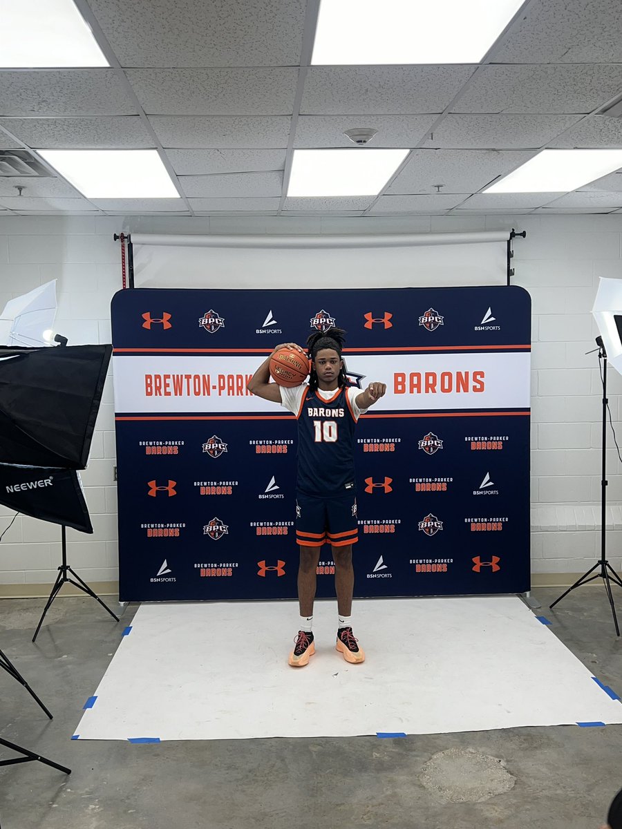 Offical visit from Brewton-Parker college, thanks for having me <a href="/BPC_MBK/">Brewton-Parker Men's Basketball</a> @coachDStallion 
<a href="/recruitDChoops/">Douglas County High School Men’s Basketball</a> 
<a href="/KyleSandy355/">Kyle Sandy</a>