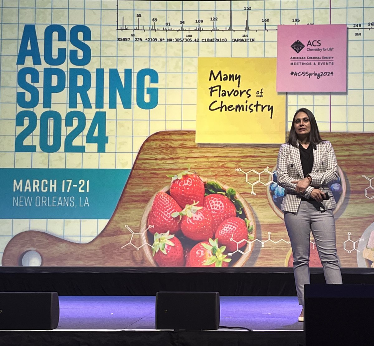 AmerChemSociety's tweet photo. Deepika Malhotra discusses her work at @PNNLab &amp; emerging #CarbonCapture technologies being developed to mitigate #ClimateChange during her @KavliFoundation Emerging Leader in Chemistry keynote at #ACSSpring2024 #chemistry https://t.co/ArTjoDUbUN