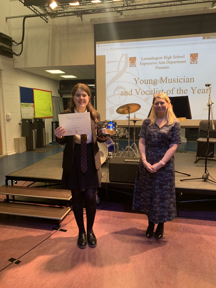 LHSExpressArts's tweet image. ⭐️ Junior Young Musician Results! ⭐️ 

First place: Jennifer Pate 
Second place: Adam Naismith 
Third place: Saira Mohammed