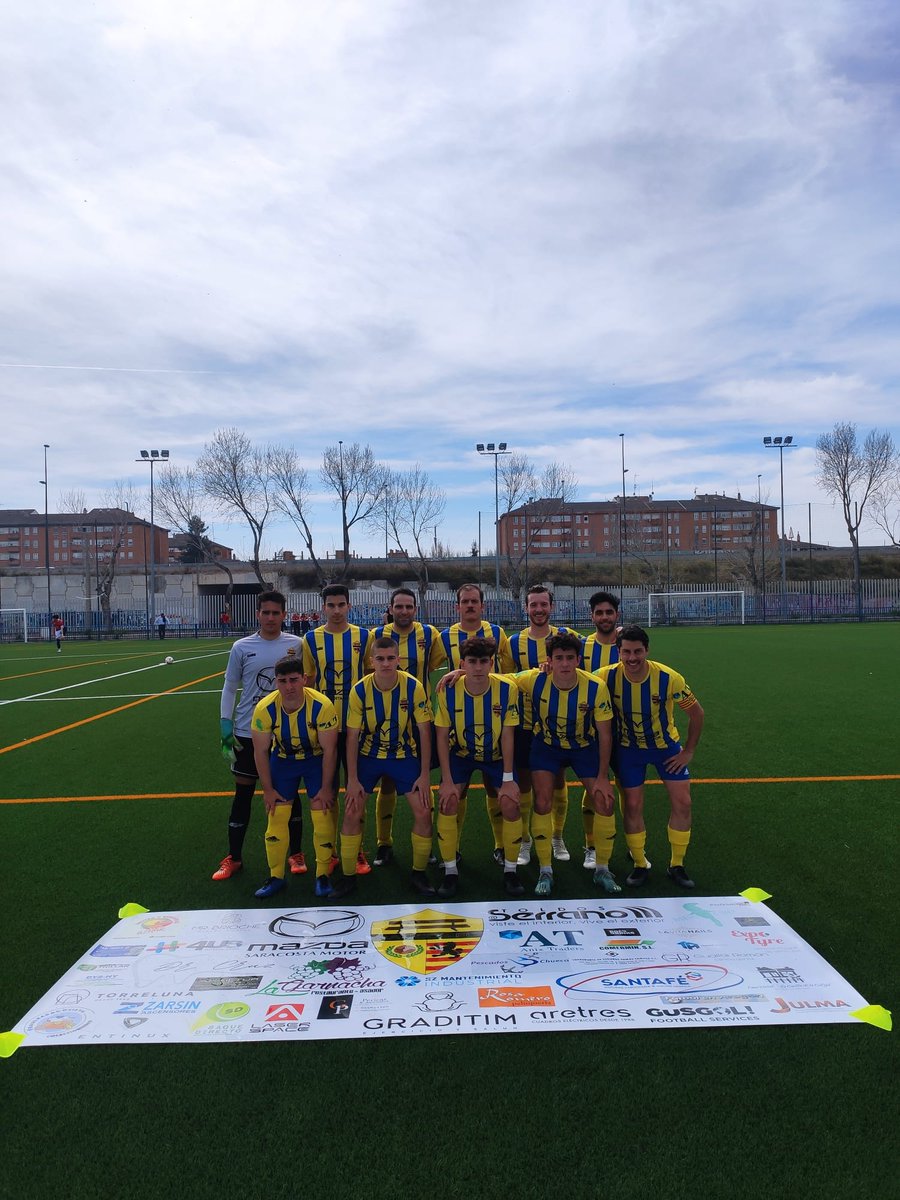 LosBancosFC's tweet photo. Los Bancos FC 0 - 2 @CFTardienta 

Derrota contra el conjunto oscense. 

No pudimos puntuar este fin de semana. Toca seguir trabajando 💪

¡Vamos Bancos! 💛💙 https://t.co/4BhL1XKpZt