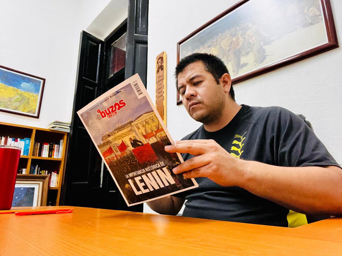 CeRod38's tweet photo. Por 24 años de análisis político profundo y comprometido! Felicitamos a @BuzosNoticias por su aniversario. Que sigan iluminando el camino con su pluralidad y honestidad. #24AñosDeBuzos https://t.co/z5C0VIl7Ru