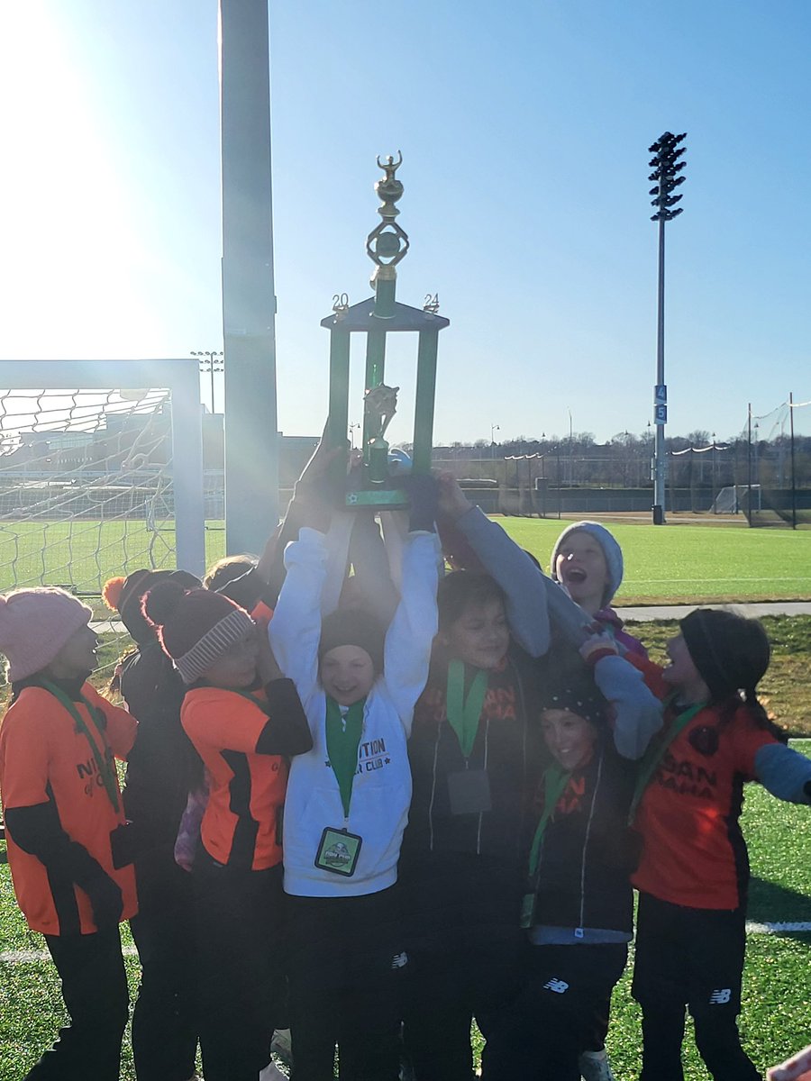 KensterofLuv's tweet photo. Busy weekend starting w MN Varsity winning Friday night then 2012s and 2014s both winning championships this past weekend https://t.co/KpGgO0ZPnj