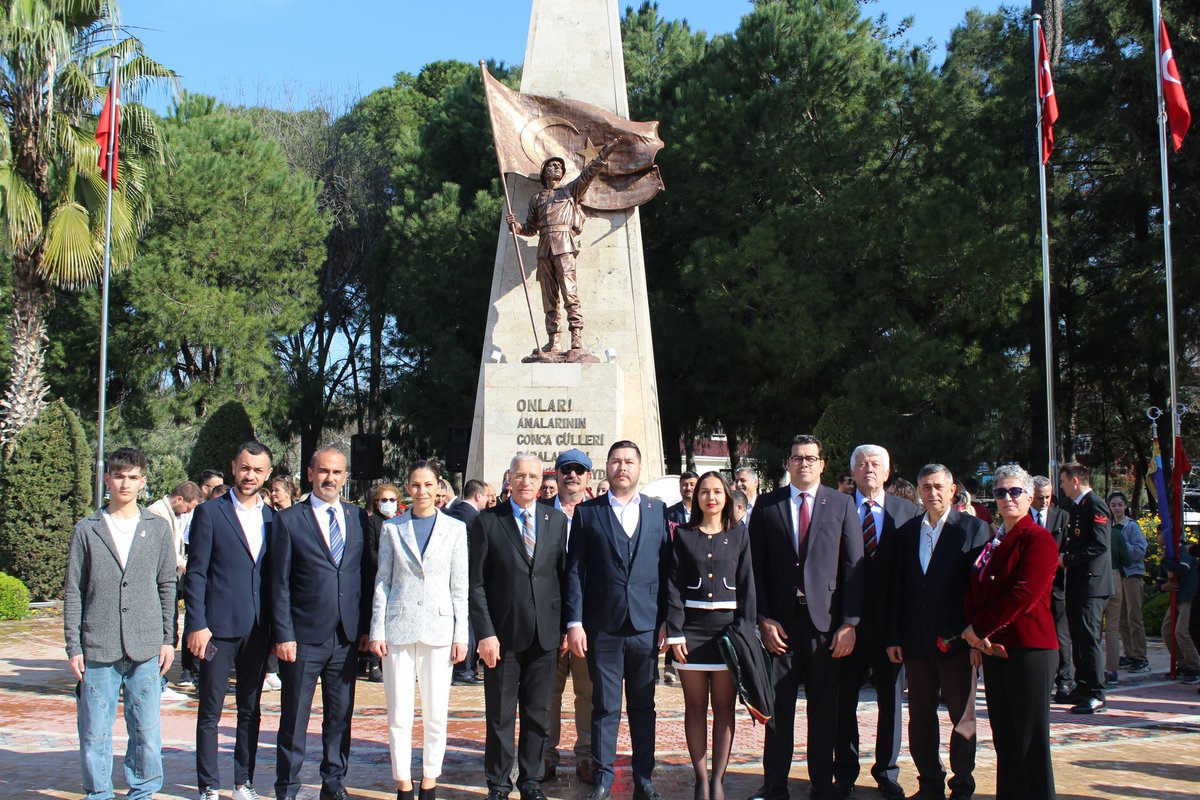 gocayy's tweet photo. İlçemizde düzenlenen Çanakkale 18 Mart Şehitleri anma  programına  katıldık. Başta Ulu önderimiz Gazi Mustafa Kemal Atatürk olmak üzere ülkemiz için kahramanca savaşan tüm şehitlerimize ,gazilerimize minnettarız. https://t.co/FH7fvacCs6
