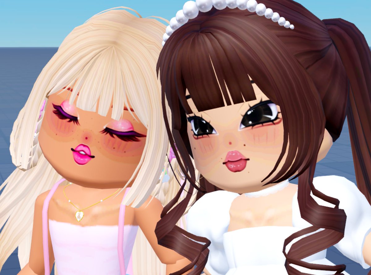 DollieBisou's tweet image. DollieBisou faces&amp;gt; 🫧💗

#RobloxDevs #RobloxUGC #robloxface #robloxart