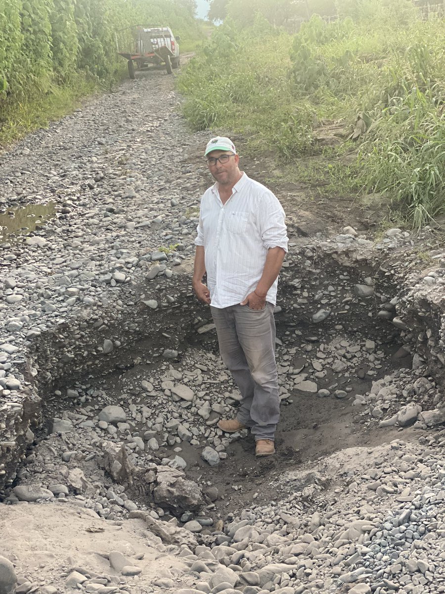 sergcer's tweet photo. Los caminos de la producción https://t.co/rnL4LYw0ca