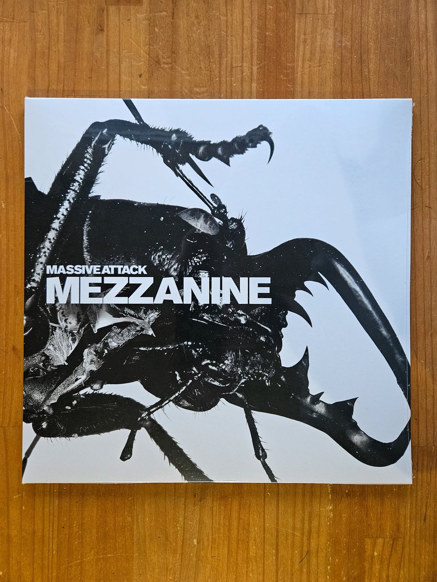 MR_BARBER0610's tweet photo. MR.BARBER

#MASSIVEATTACK 
#MEZZANINE 
#MRBARBER https://t.co/fclAaeYE4H