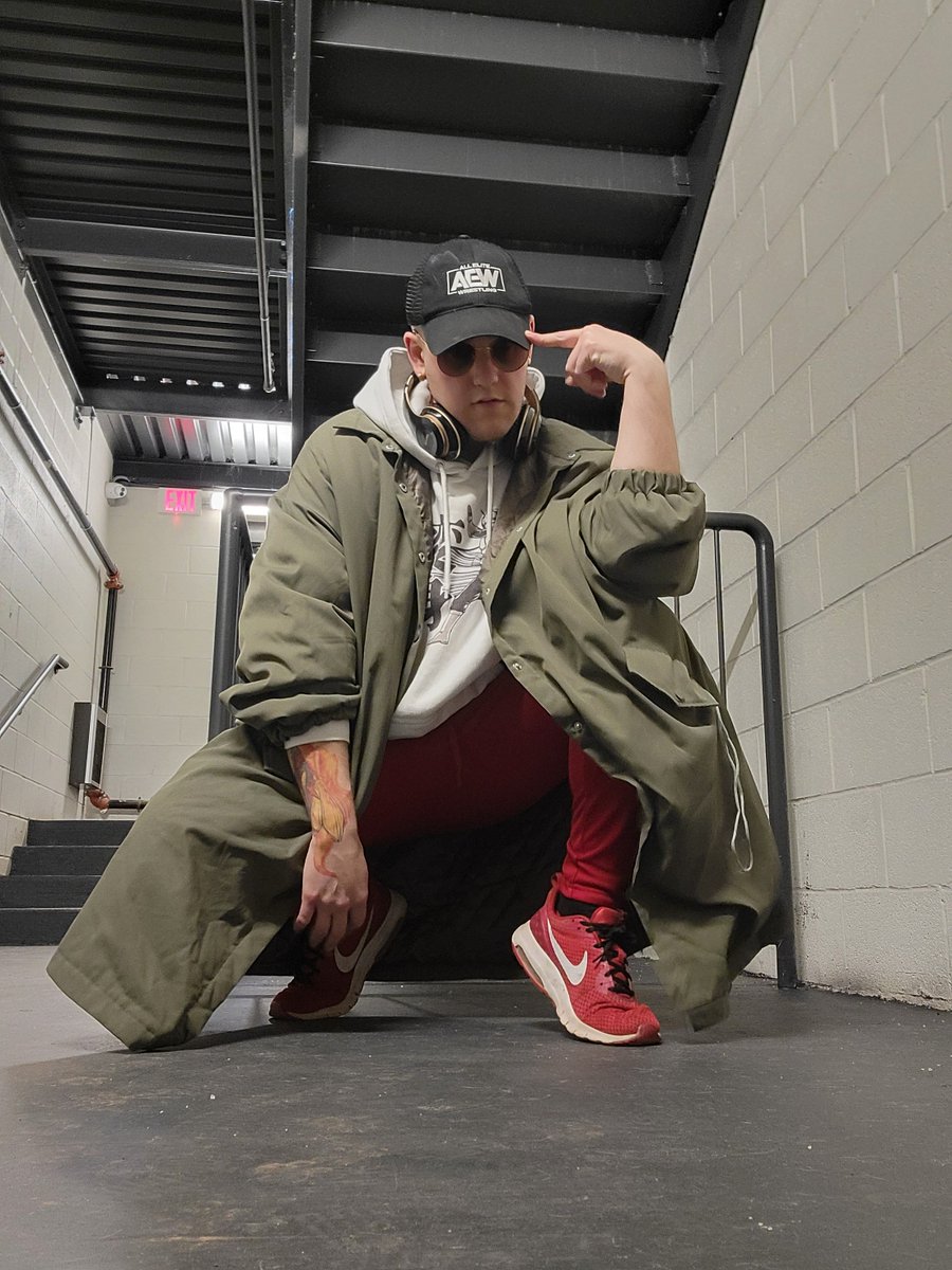 Forest Dude / Kamen Rider Mail Daddy tweet media