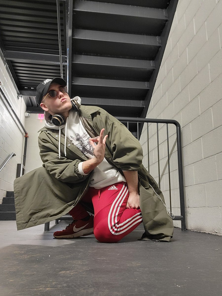 Forest Dude / Kamen Rider Mail Daddy tweet media