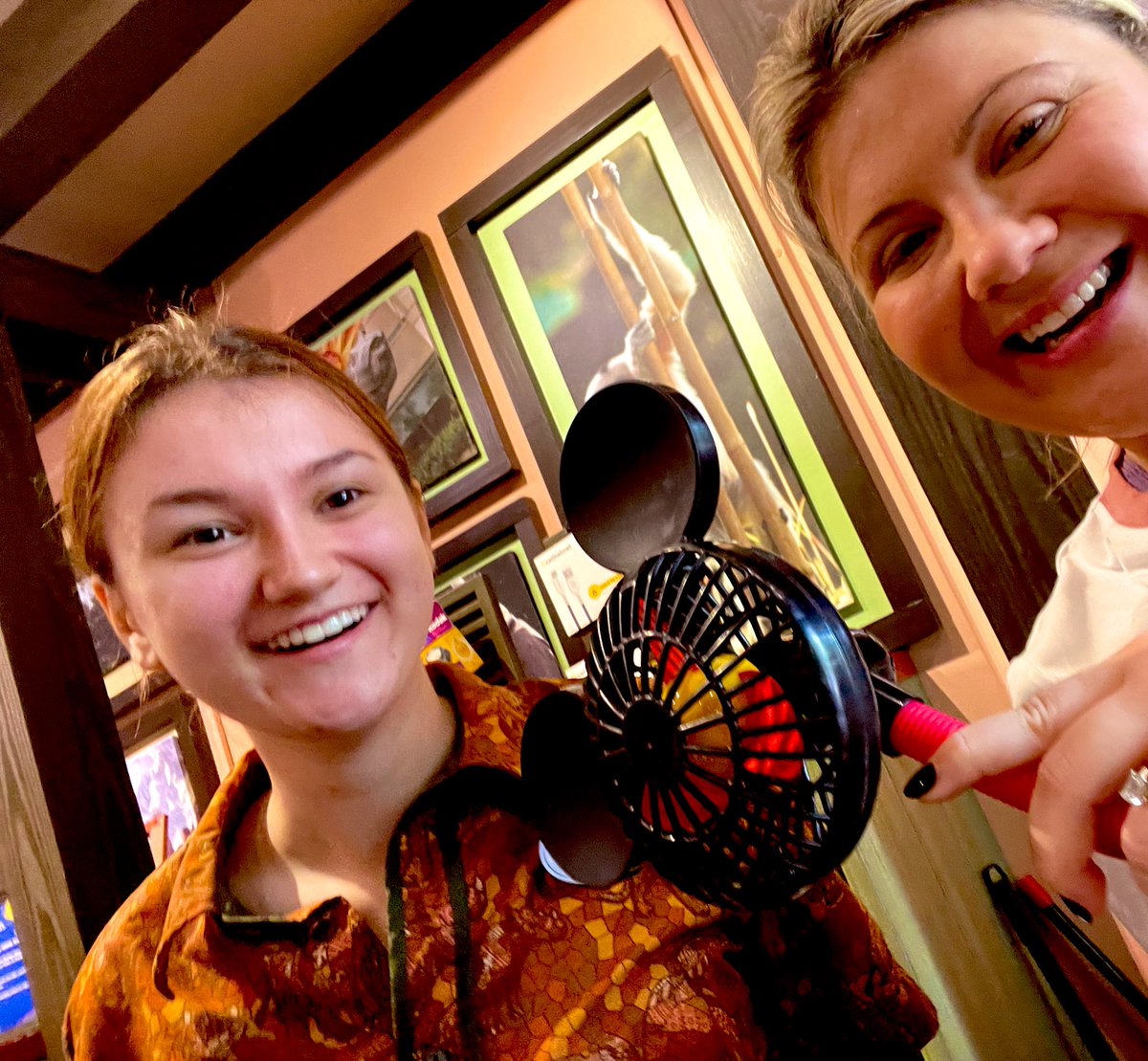 cappello_d's tweet image. Thank you Laura at Animal Kingdom’s Stroller area for helping my family with our Mickey Stroller Fan’s dead batteries. You saved the day with your quick help! 

#CastComplement 
#DAK 
#DisneysAnimalKingdom