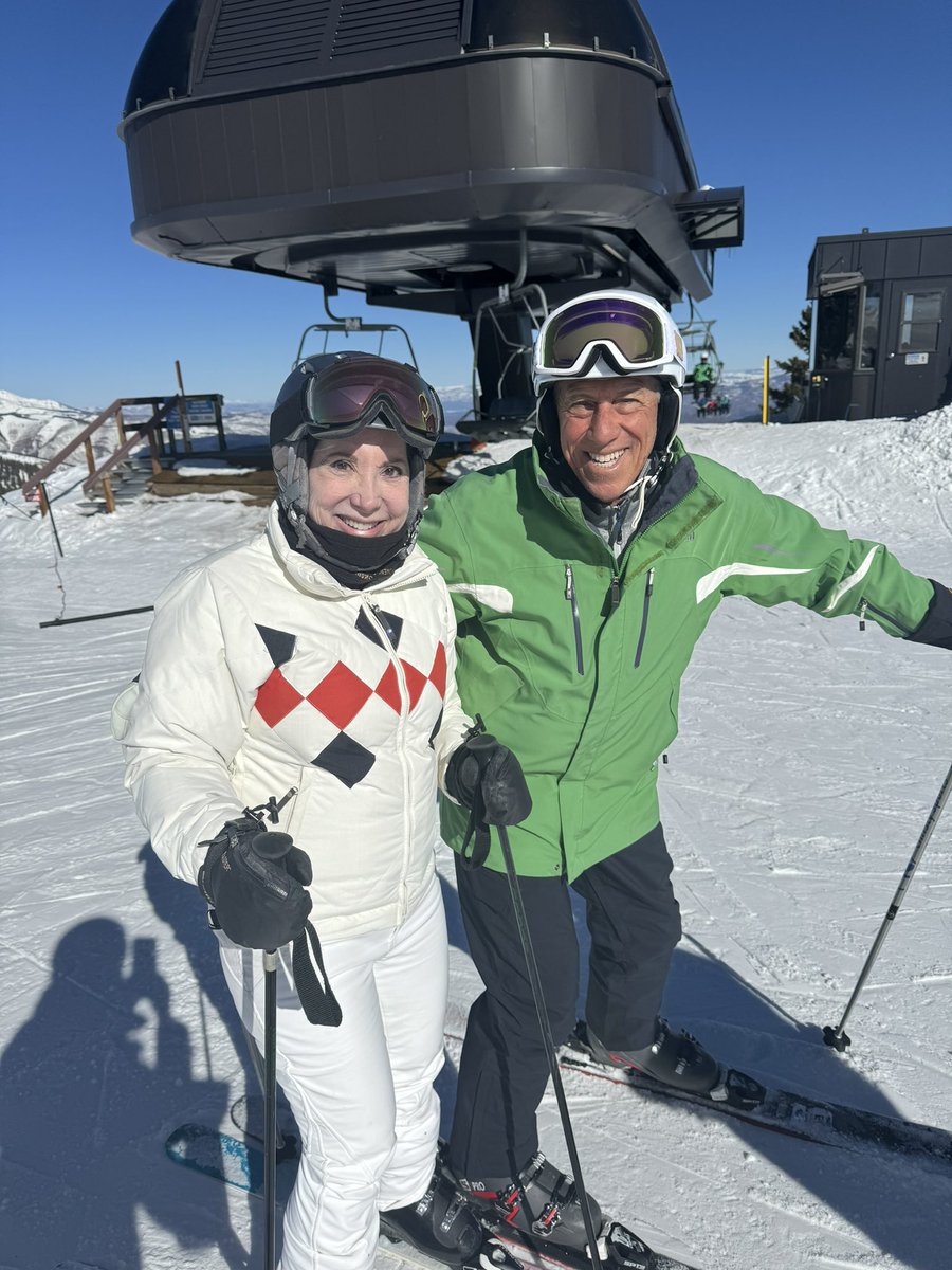 Enjoying post-session life on the slopes, and who do I run into? @Akerman_Law’s Richard Pinsky! I just can’t seem to shake Tallahassee.