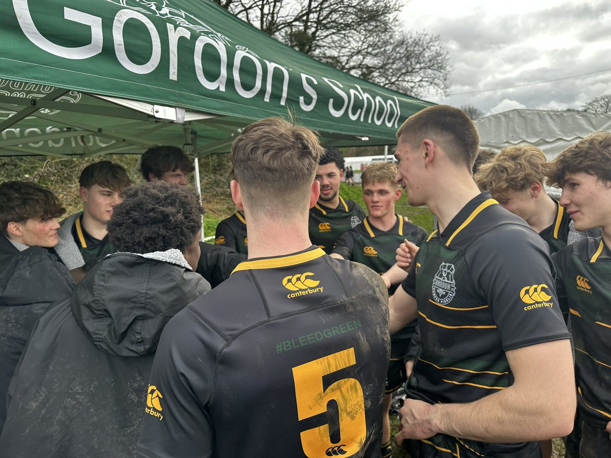 Our U18 Bulls side could not quite do enough to make it out of the group today. We fell just short but so proud of how this group has worked since January. Many of these boys will be back next year, but for some a final 7s appearance for the school #bleedgreen @GordonsPEDept