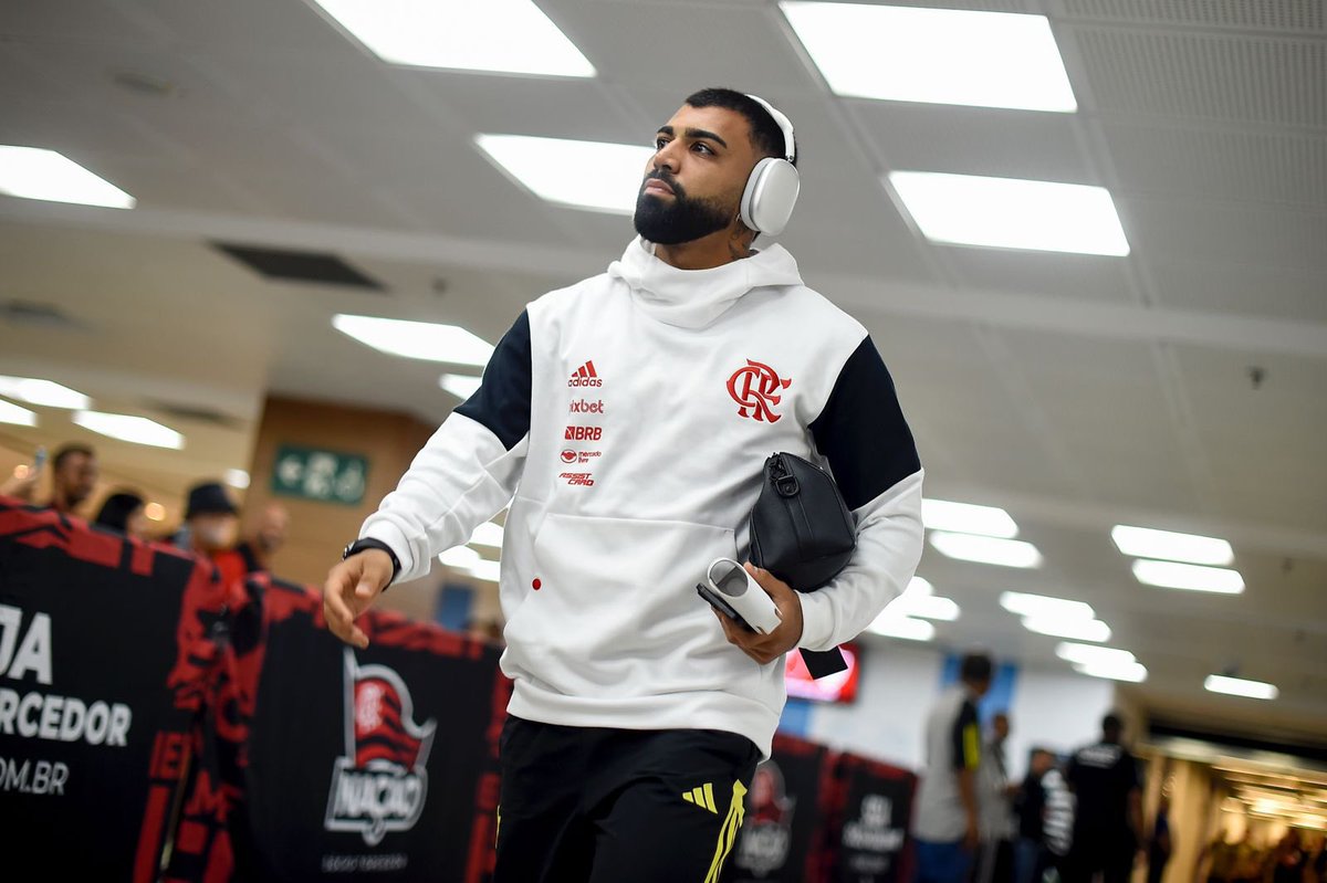 DominioRubroN's tweet photo. O julgamento de Gabigol, do Flamengo, será concluído no dia 25 de março.

O desfecho não aconteceu hoje porque o julgamento já durava mais de 5 horas.
#flamengo https://t.co/n7D2ivs22t