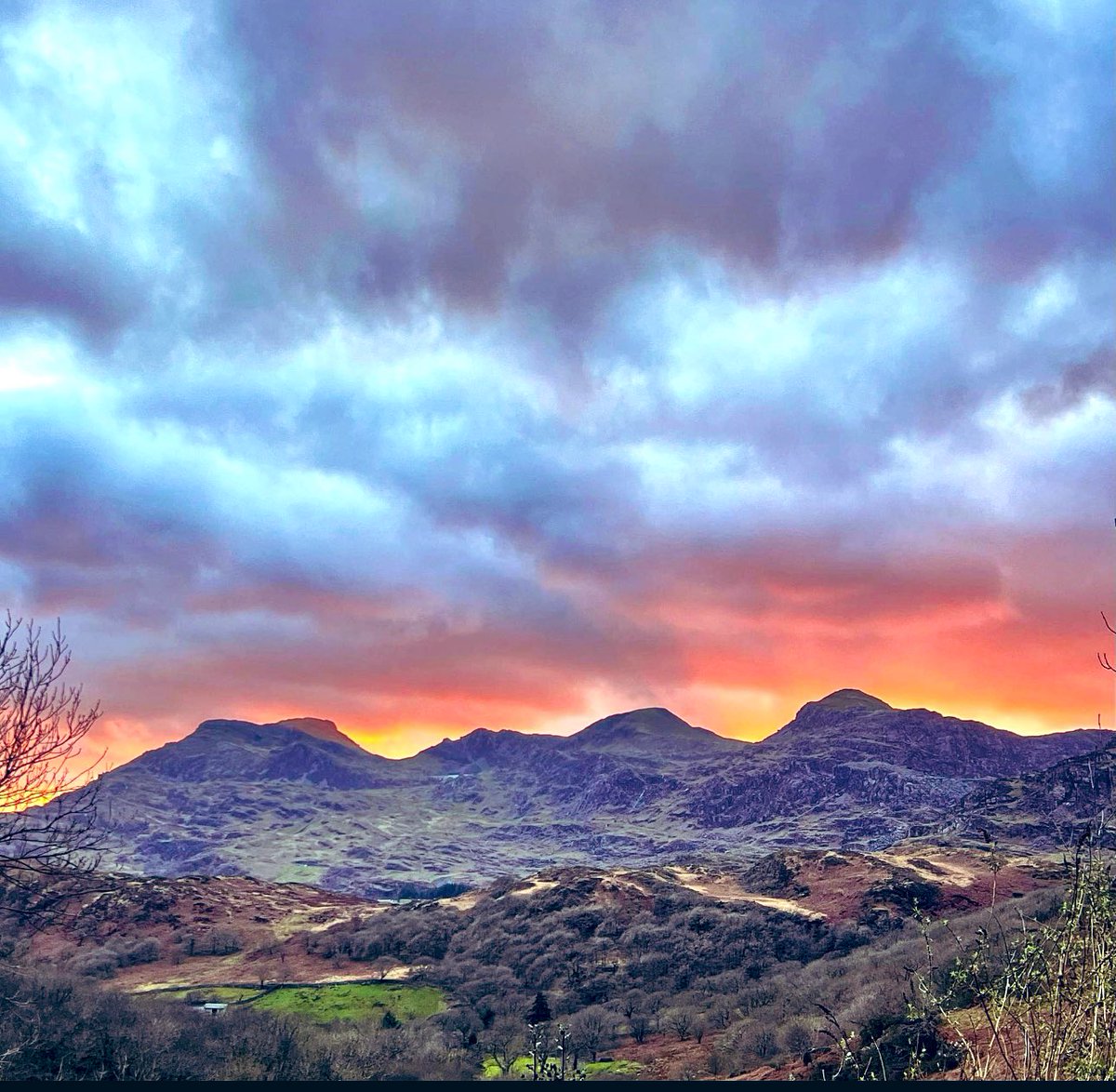 The view from my front door!! You can’t get better than that….. #northwales #wales #cymru #BlaenauFfestiniog