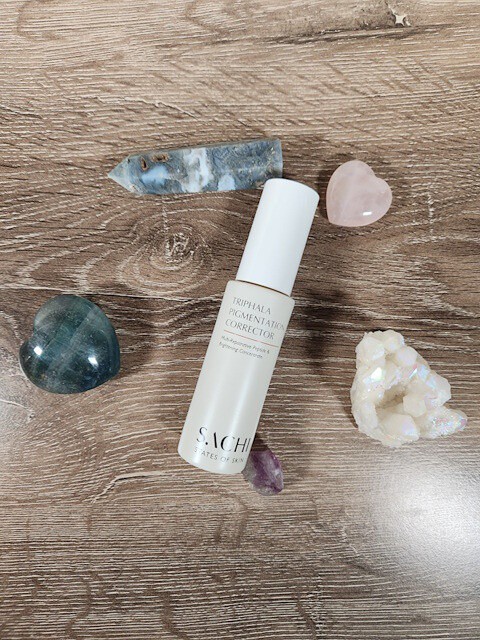 beautybritepr's tweet image. The TRIPHALA PIGMENTATION CORRECTOR can be used morning and evening, however, since I use so much product in the evening, I use this one in the morning!

Read more 👉 lttr.ai/AQPwt

#junoco #ToBeHuman #StatesOfSkin #Thoughtful7 #skincare #antiaging #haircare