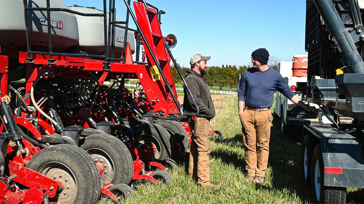The first in a series of @UNL_CAP articles that highlight ideas for successfully bringing family members into the operation, this article focuses on how to agree on fair compensation. » ow.ly/YwzH50QUI3I #NebExt #farmsuccession #ag #Nebraska #farming