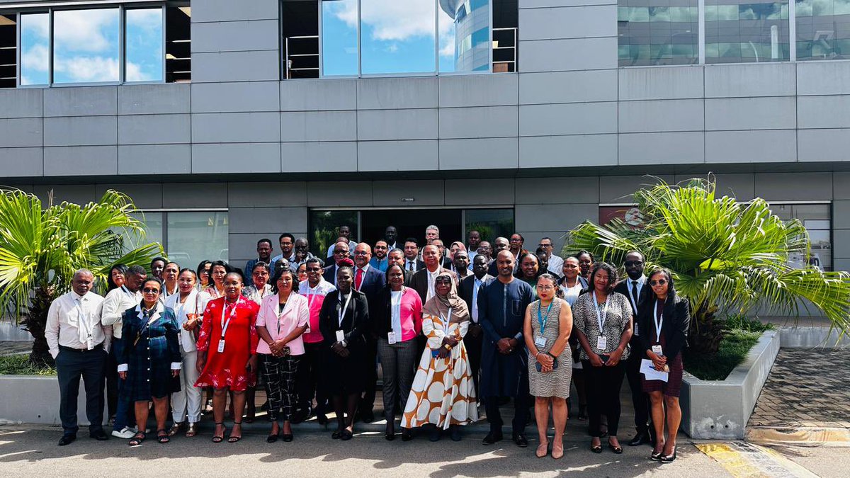 UNMadagascar's tweet image. @UNMadagascar ravi d’accueillir @UNAIDS #FormationDesFormateurs sur #PréventionVIH. 
Encouragements de @IssaSanogoUN aux participants et félicitations aux engagements des pays. 
Plans d&apos;action ambitieux en cours pour #LutteContreLeVIH  alignés à la feuille de route de 2025.