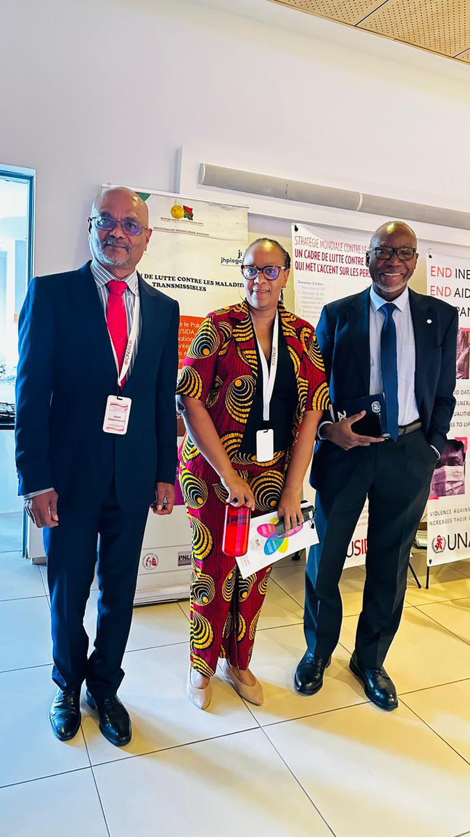 UNMadagascar's tweet image. @UNMadagascar ravi d’accueillir @UNAIDS #FormationDesFormateurs sur #PréventionVIH. 
Encouragements de @IssaSanogoUN aux participants et félicitations aux engagements des pays. 
Plans d&apos;action ambitieux en cours pour #LutteContreLeVIH  alignés à la feuille de route de 2025.