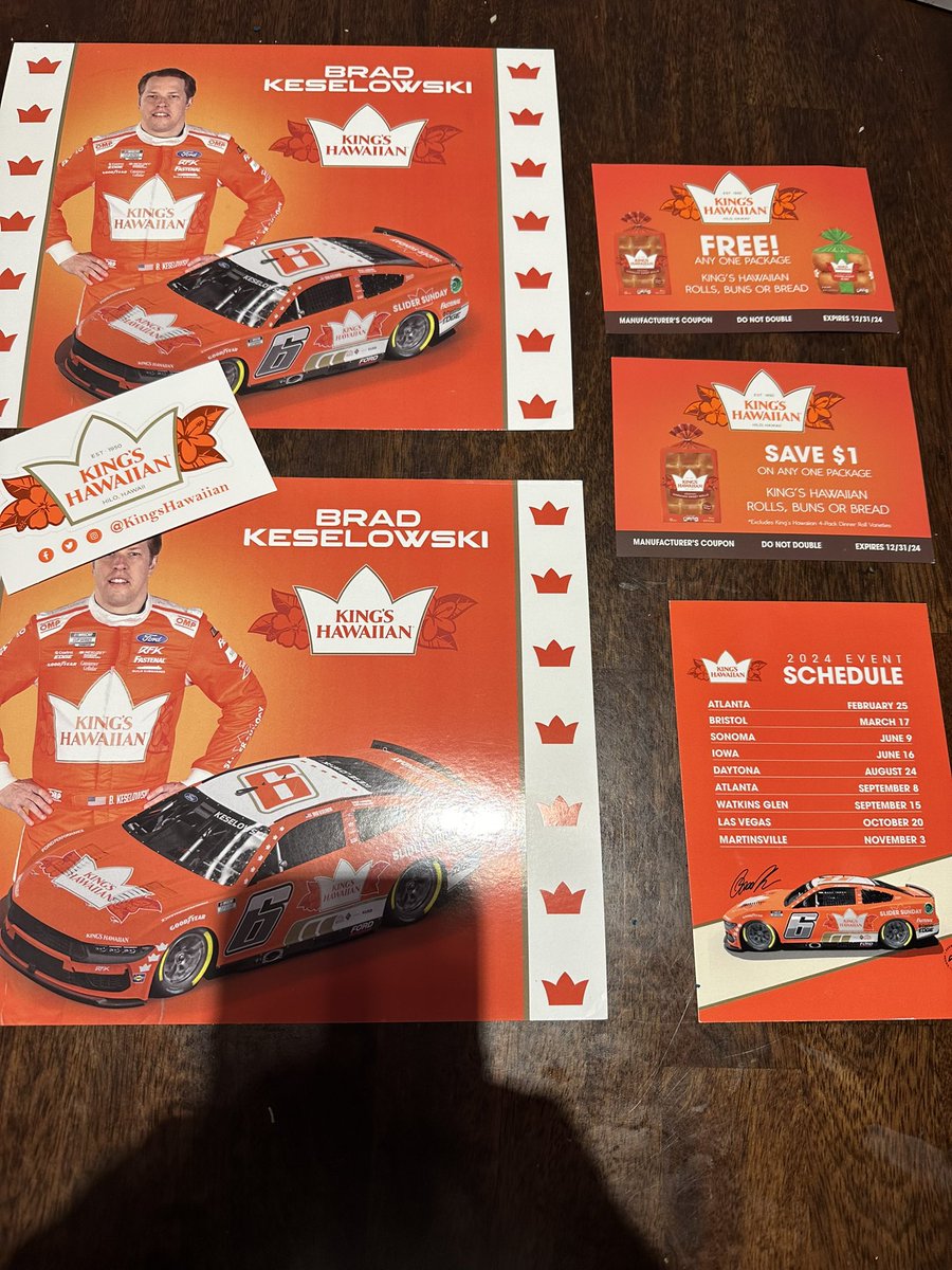 TheOlAce9's tweet photo. @keselowski @KingsHawaiian best sponsors in nascar if u ask me https://t.co/6iURUMH0dr