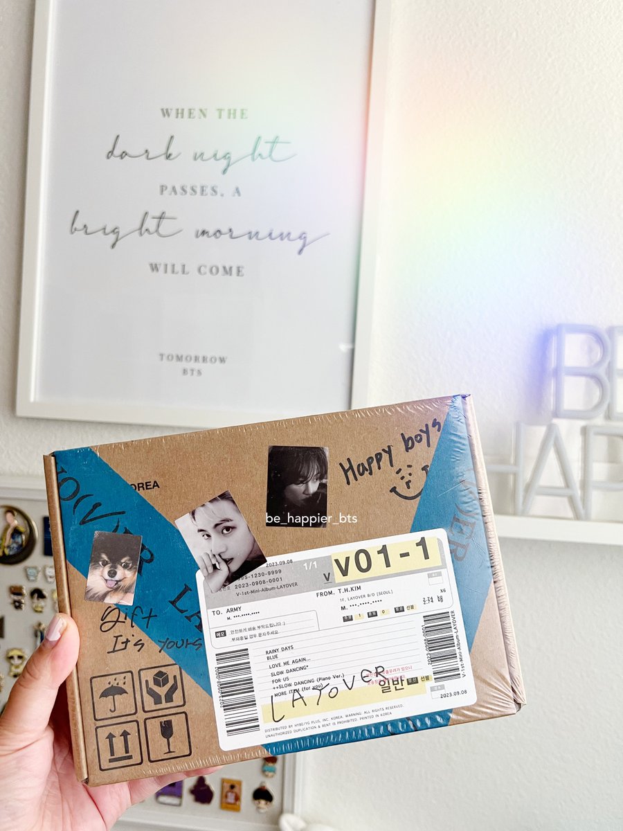 BE_Happier_BTS's tweet photo. Layover Giveaway ✨

⭐️ RT &amp; be a follower to enter. 

Ends April 11th 🤍 Open Worldwide. https://t.co/p28eun7F5u