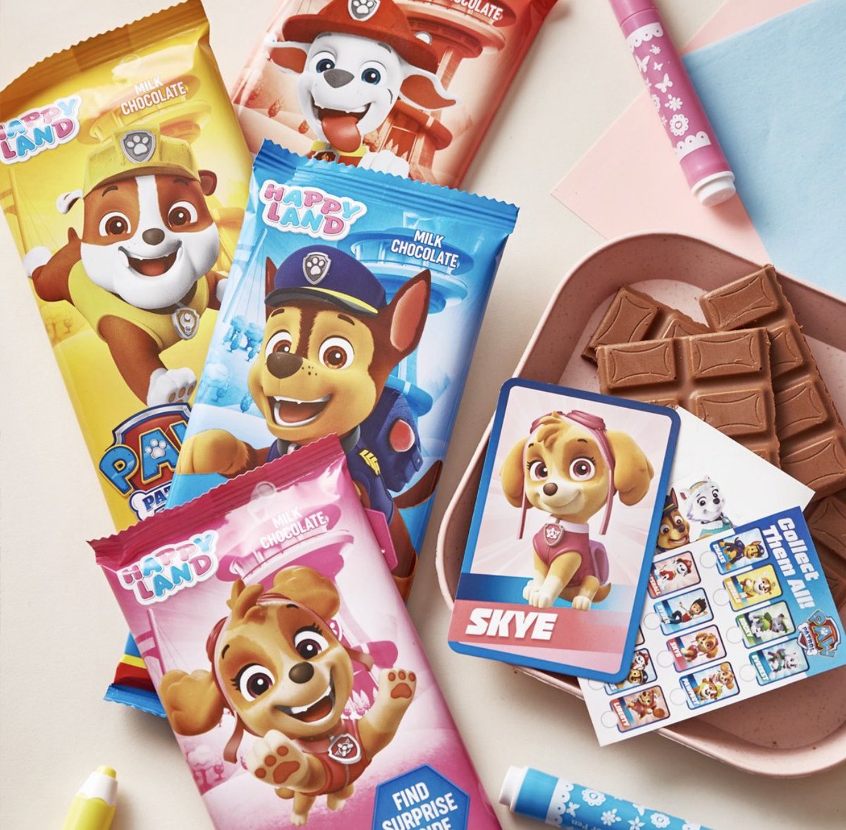 HappyLandSweets's tweet photo. Perfect bites along with collectable surprises 🎁🐶 https://t.co/s0mQsVcciU